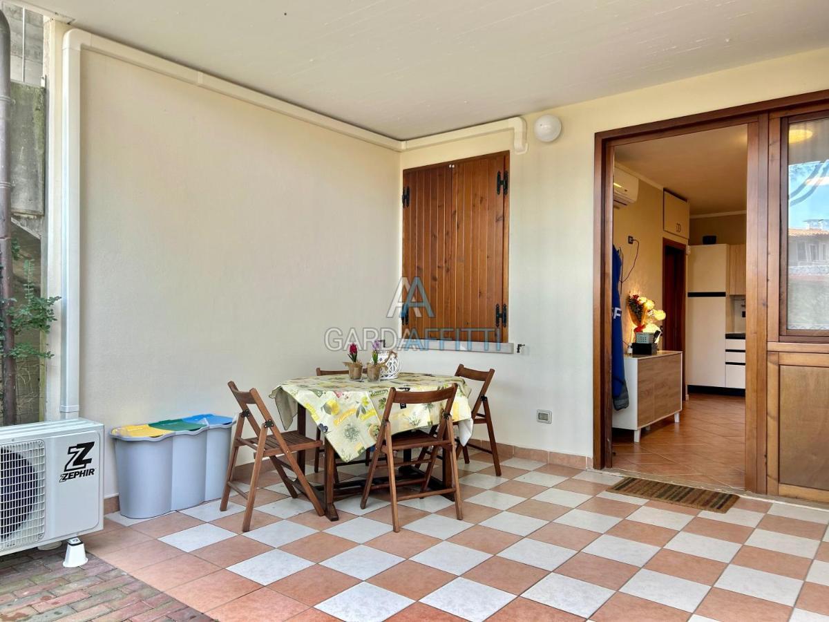 Perla Apartment - 3 Piscine E Un Bar - Desenzano Ντεζεντσάνο ντελ Γκάρντα Εξωτερικό φωτογραφία